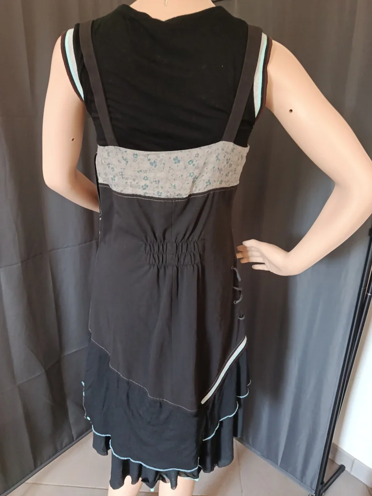 Asymmetrische jurk. Blauw, zwart, maat 38 – photo 7